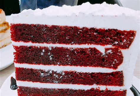 红丝绒蛋糕是什么材料做的(不用面粉做蛋糕的方法和步骤)