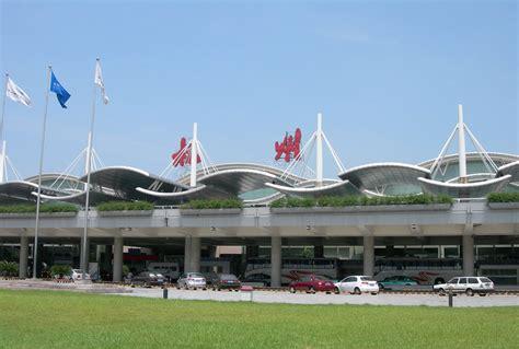 萧山机场机场大巴在哪里乘坐(哈尔滨西站机场大巴在哪里坐车)