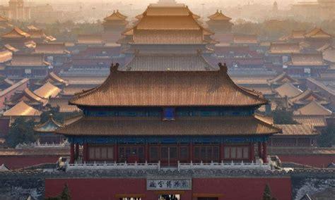 紫禁城是谁建的哪个朝代建的(北京故宫始建于哪一年哪个朝代)