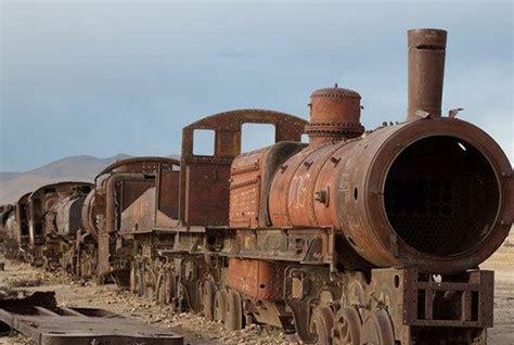 蒸汽机是哪一年发明的(世界上第一个蒸汽机是谁发明的)